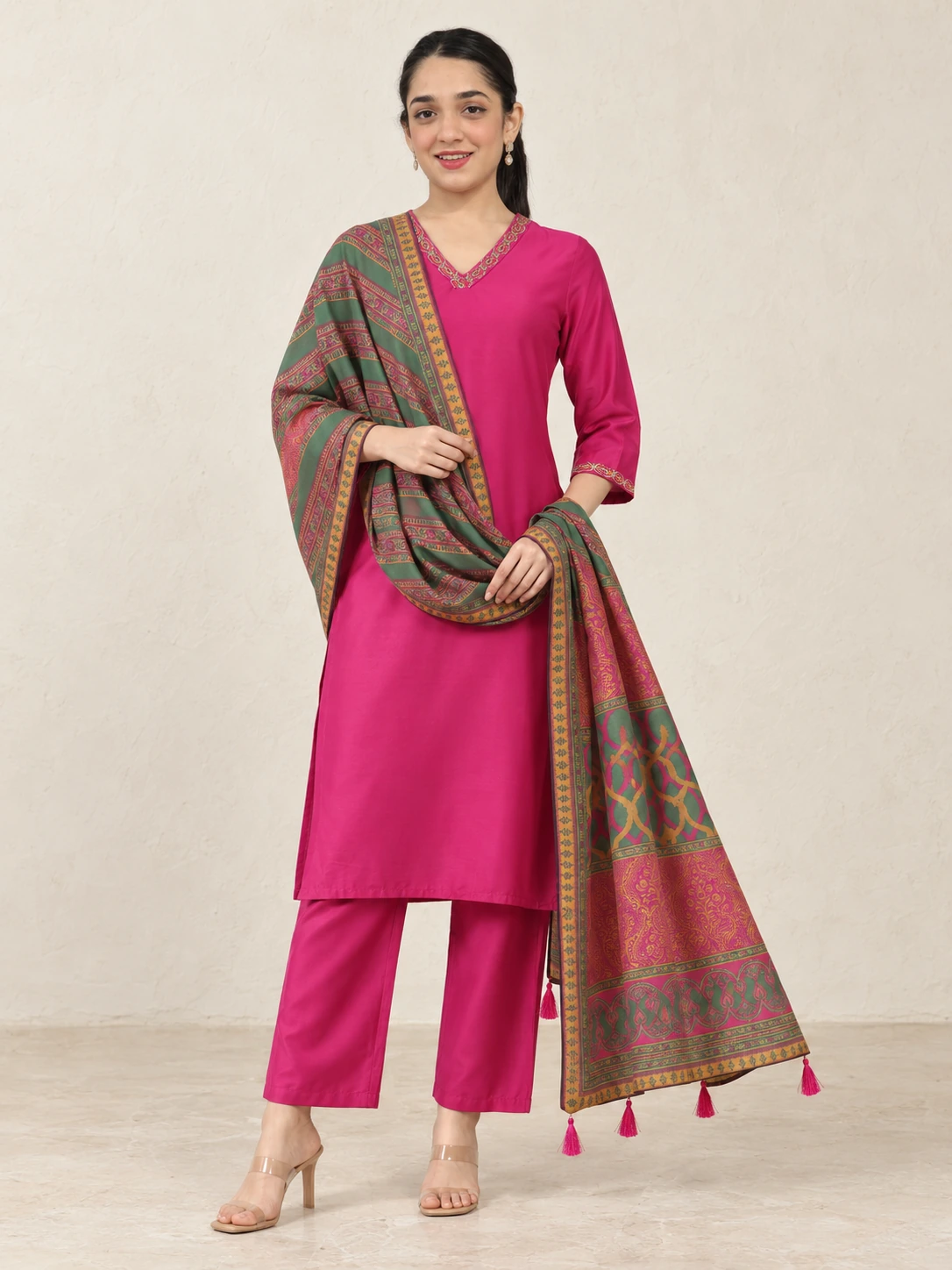 gulnaar-fuchsia-embroidered-kurta-set
